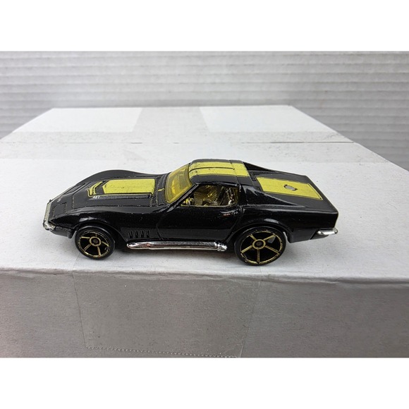 Vintage 70s-00s Hot Wheels & Malaysia Chevrolet Corvette Stingray Chevy Cars Lot - Picture 9 of 14